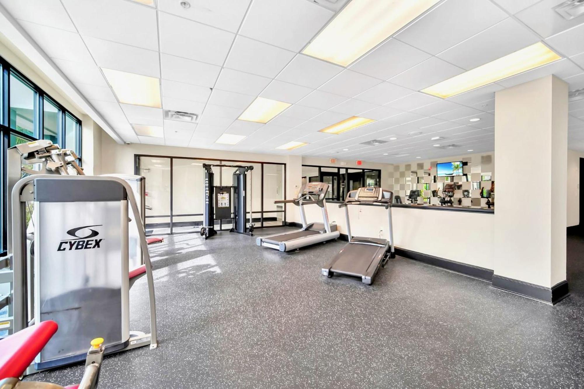Luxury 2Br Condo - Pool & Hot Tub - Near Disney Ορλάντο Εξωτερικό φωτογραφία